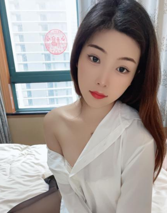 萧山很会夹的然然